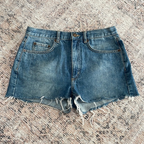 & Other Stories Cut Off Denim Shorts - Picture 1 of 4
